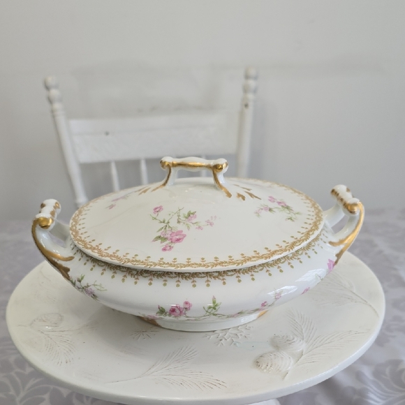 Limoges Other - Vintage PL Limoges France M Redon Round Dish Lid Handles Pink Roses